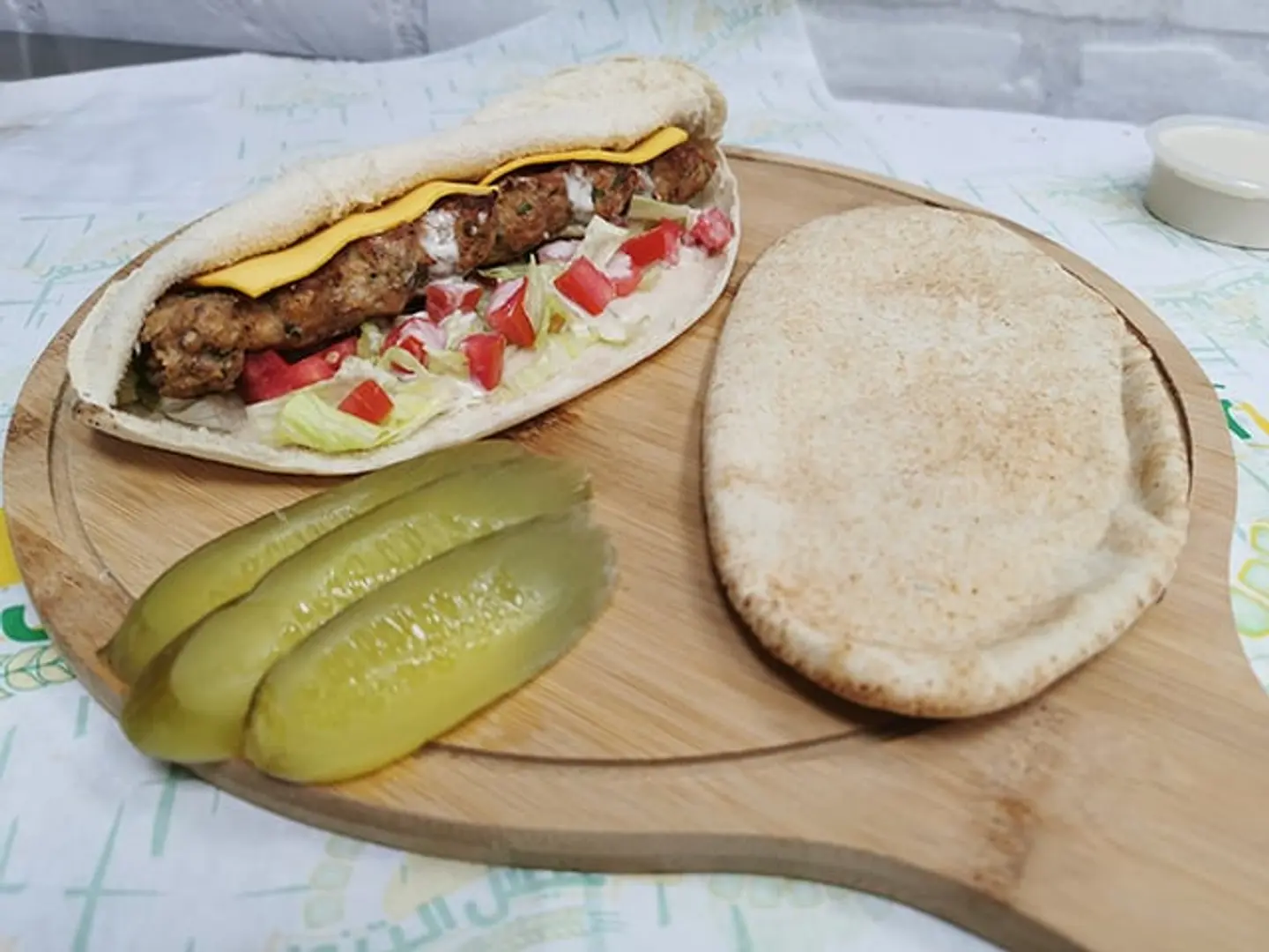 ساندوتش شيش طاووق