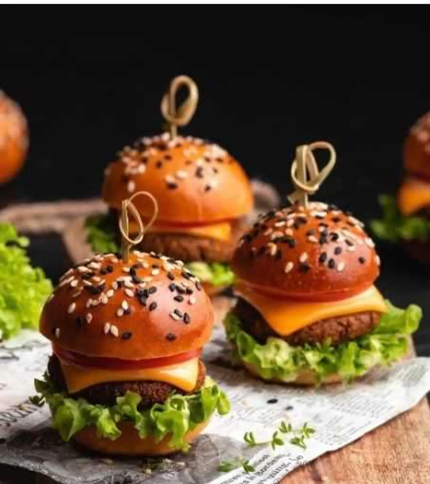 9 Mini Burgers