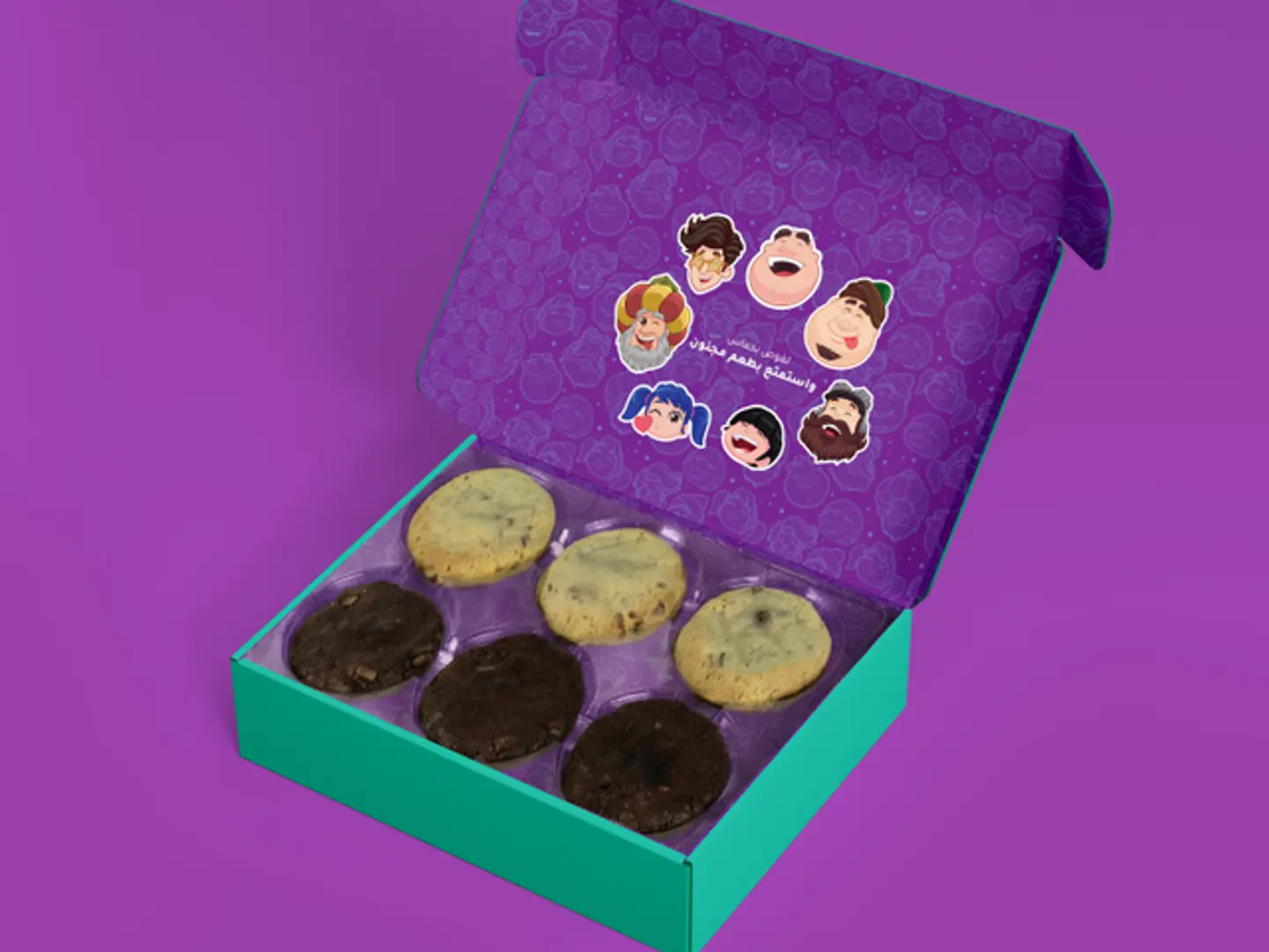 بوكس كوكيز محشية كبير (٦ قطع)