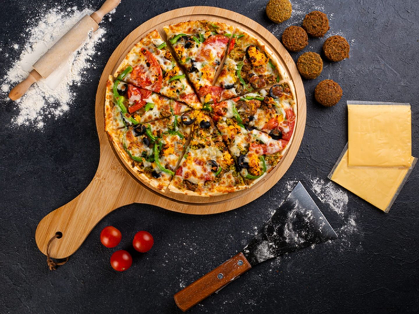 Falafel Pizza
