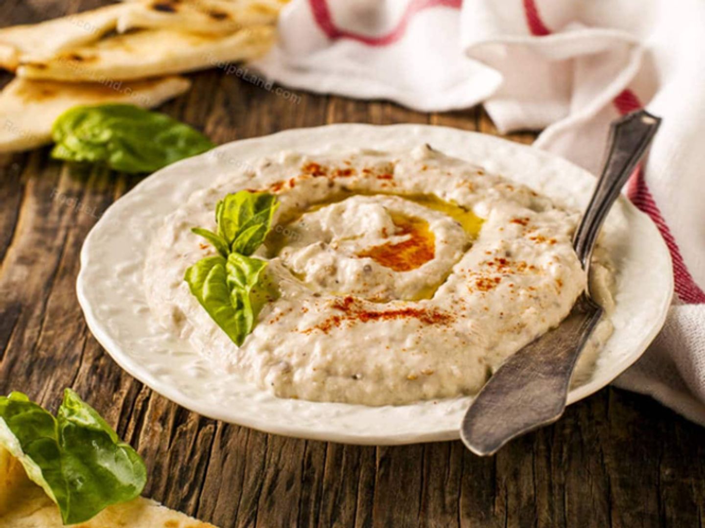 Baba Ghanoush Dish