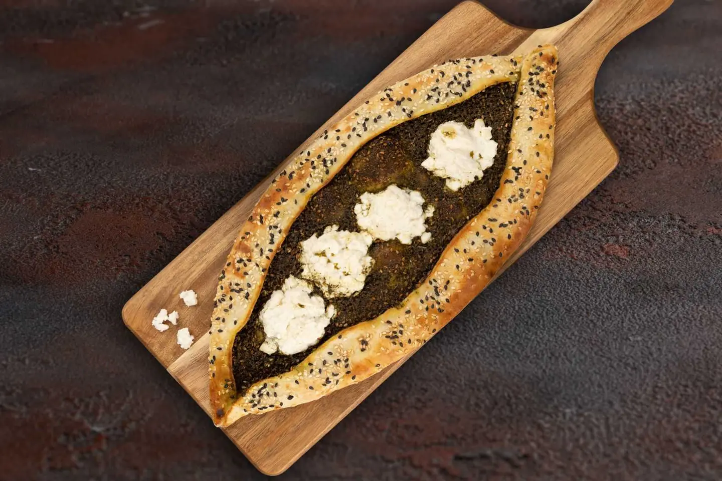 Zaatar With Nabulsi Cheese Fatayer