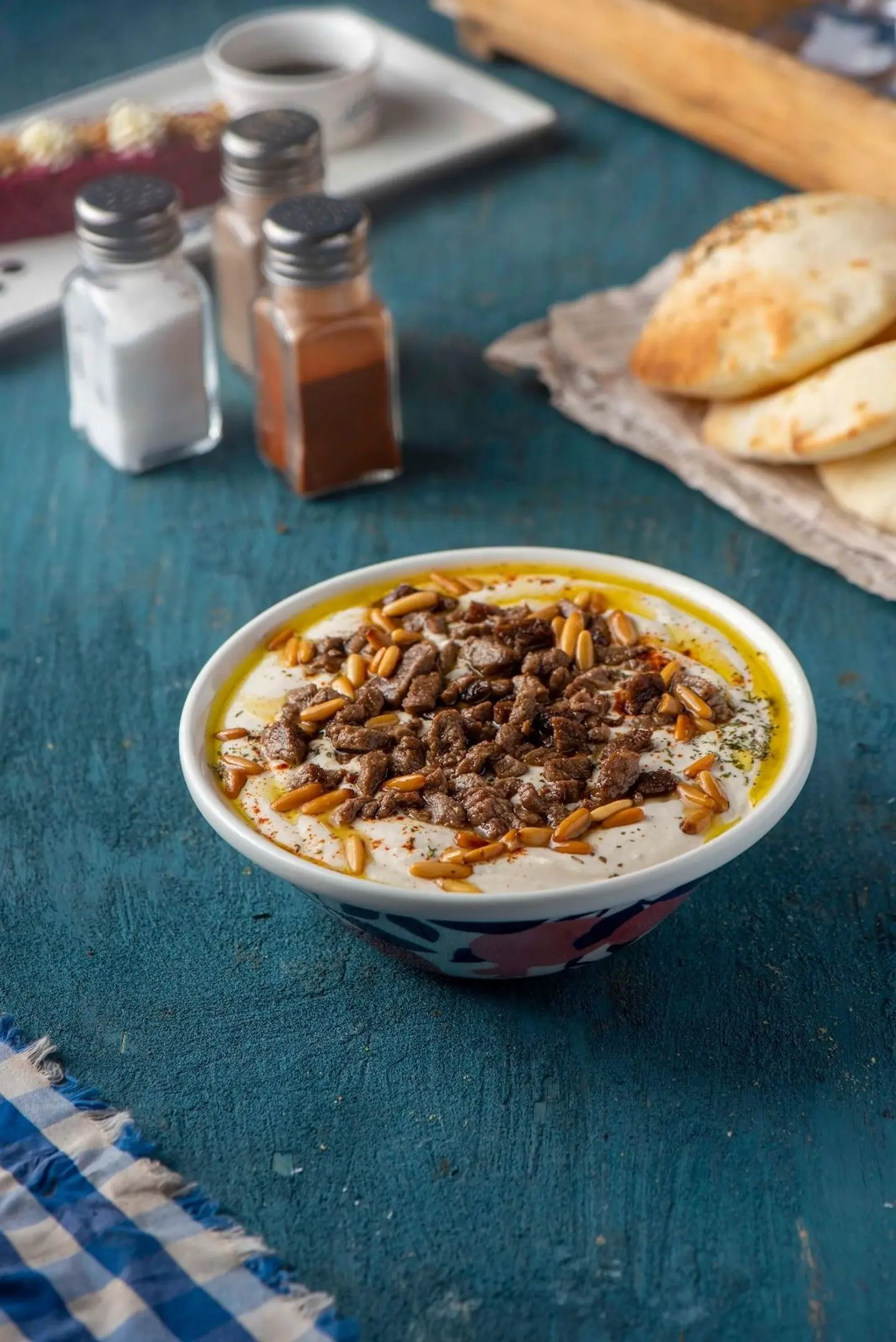 فتة حمص لحم