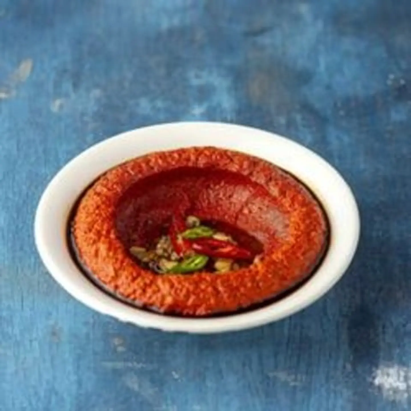 محمرة بالجوز