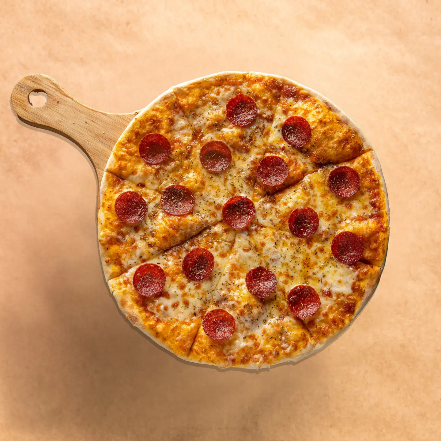 بيتزا بيبرونى