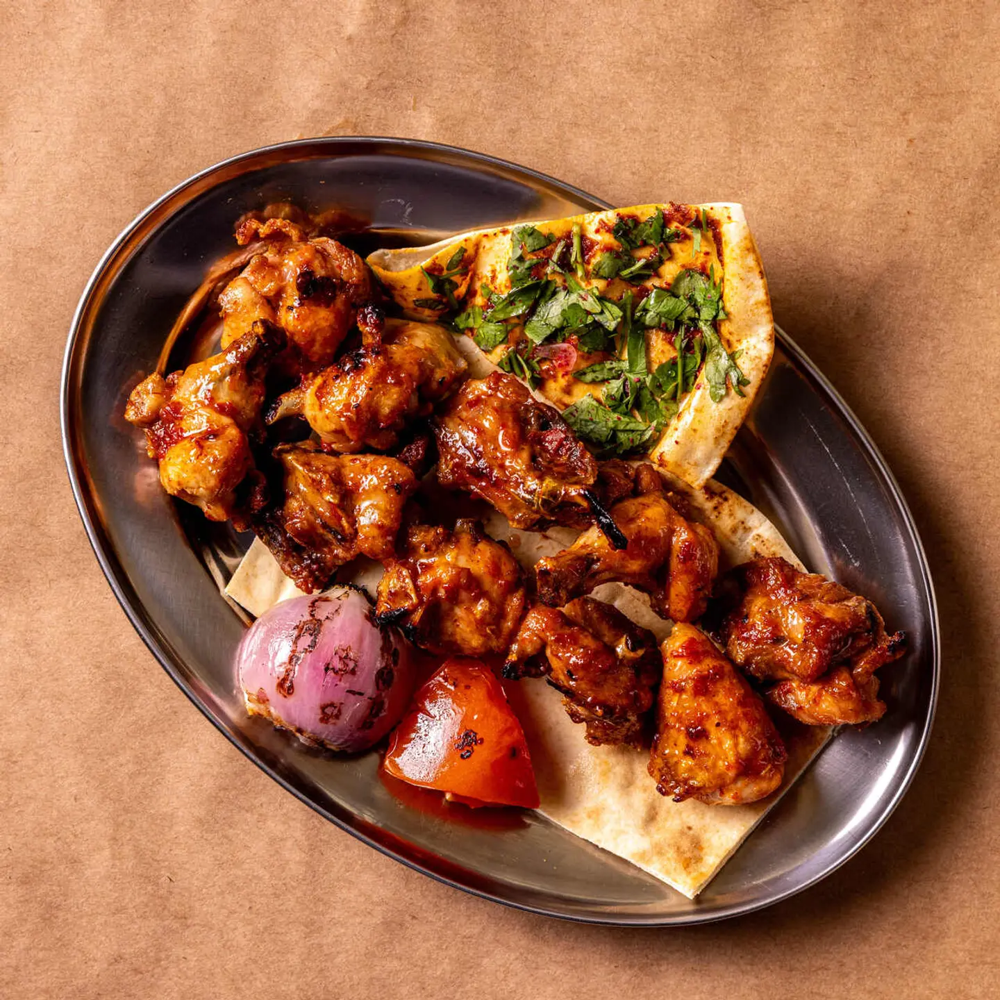 شيش طاووق بالعظم