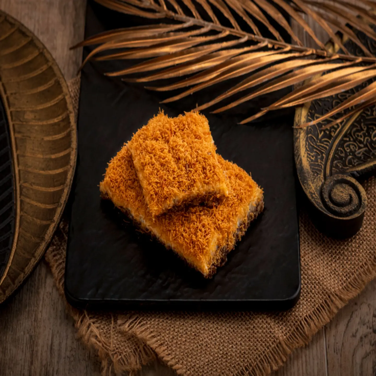 بسبوسة كنافة سينابون