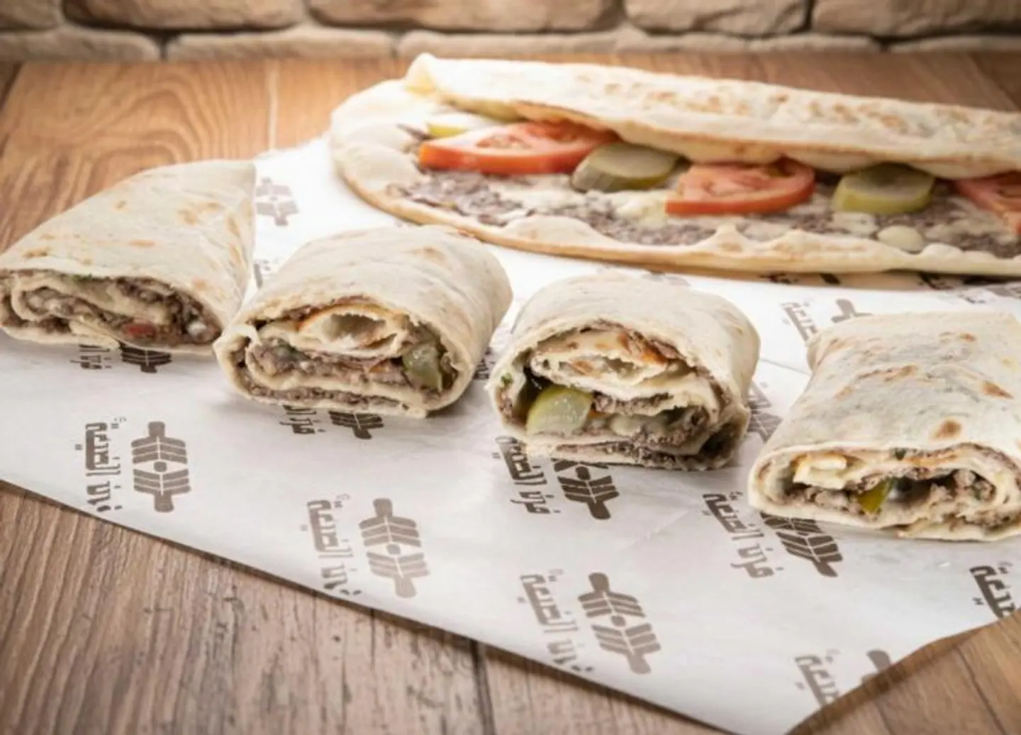 ساندوتش كفتة بالجبنة