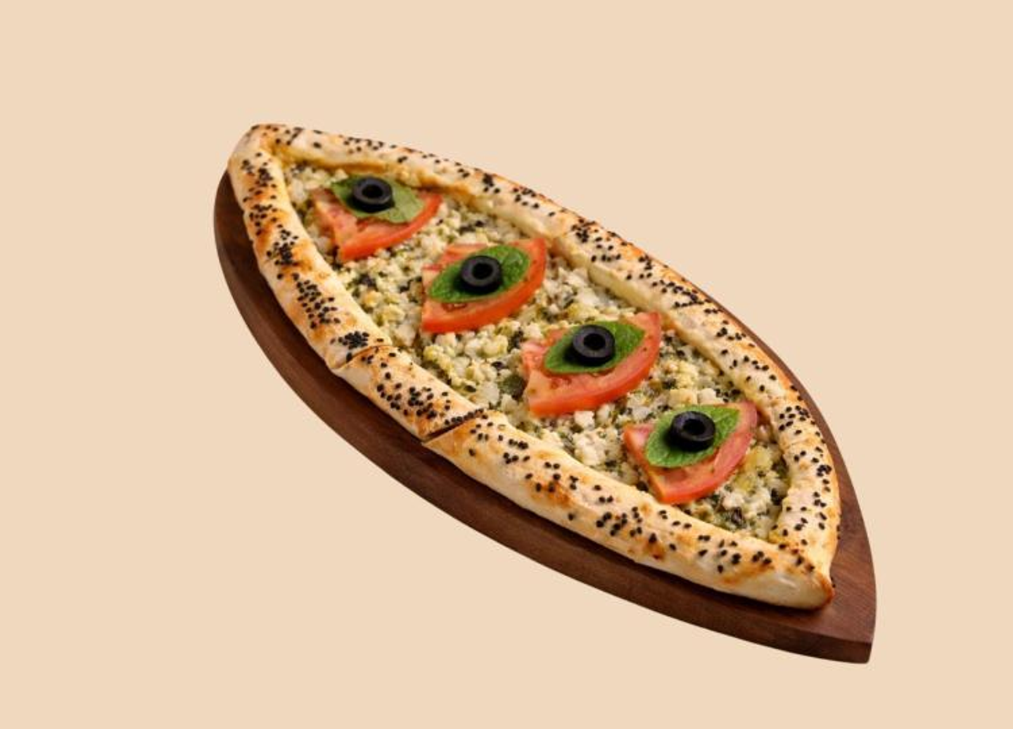 قارب الضيعة جبن حلوم