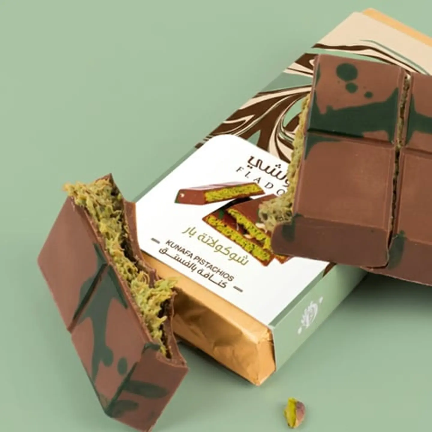 Pistachio Kunafa Chocolate Bar