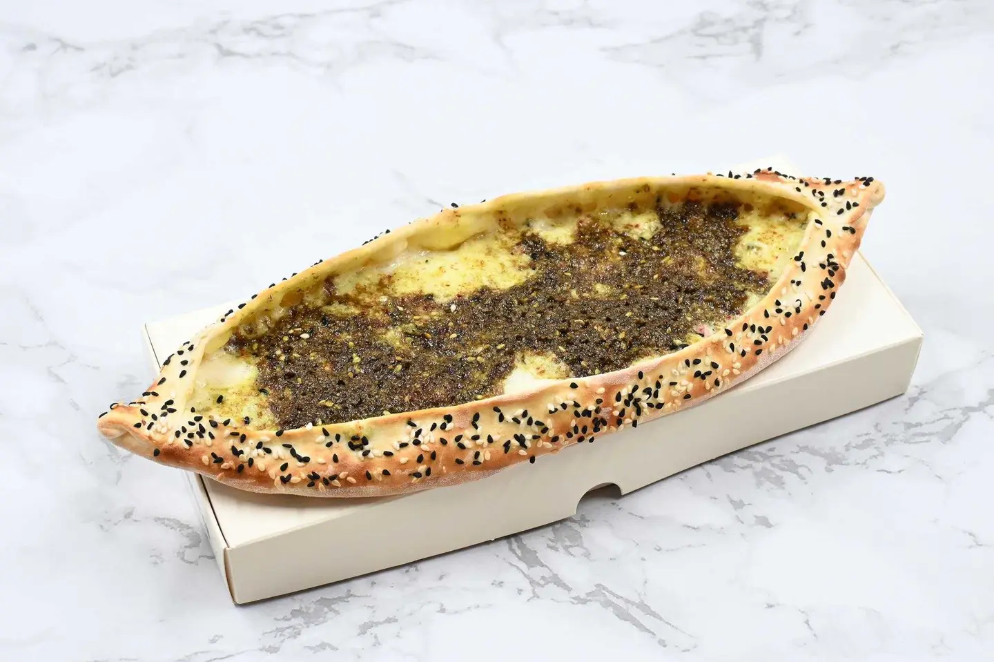 زعتر مع جبن