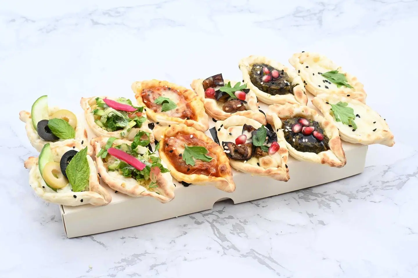 ميني منائيش