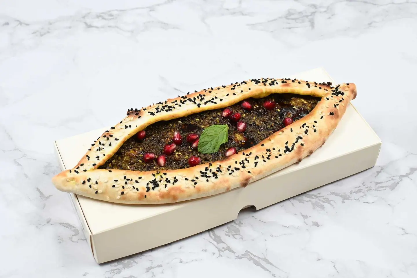 زعتر دبس رمان