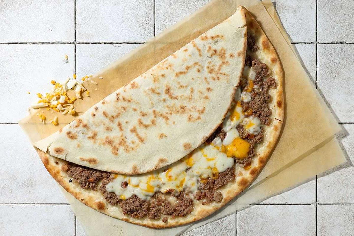 Lahm Bil Ajine & Cheese