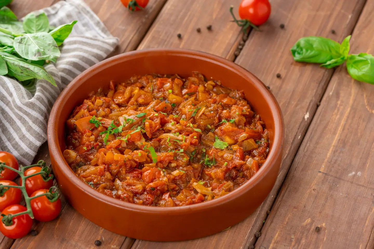 Plain Qalayet Bandora