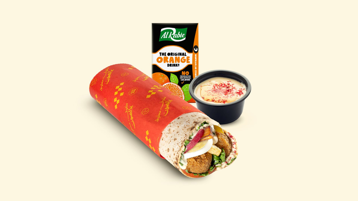 Special Sandwich With Rabie Juice And Dipping Sauce