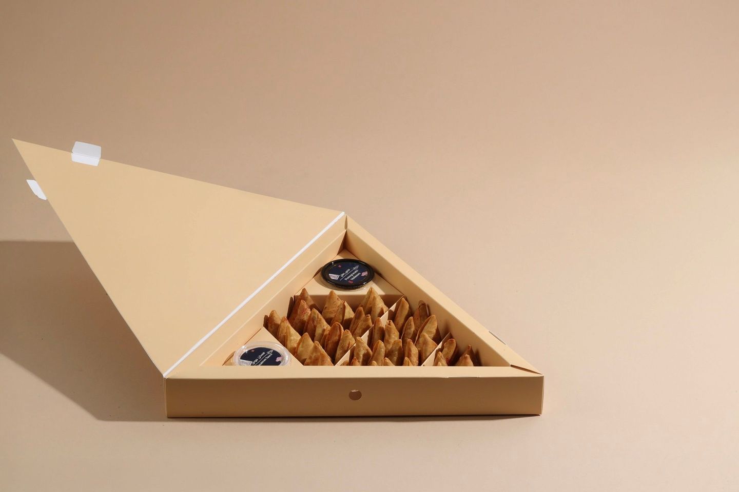 Musakhan Bites Box