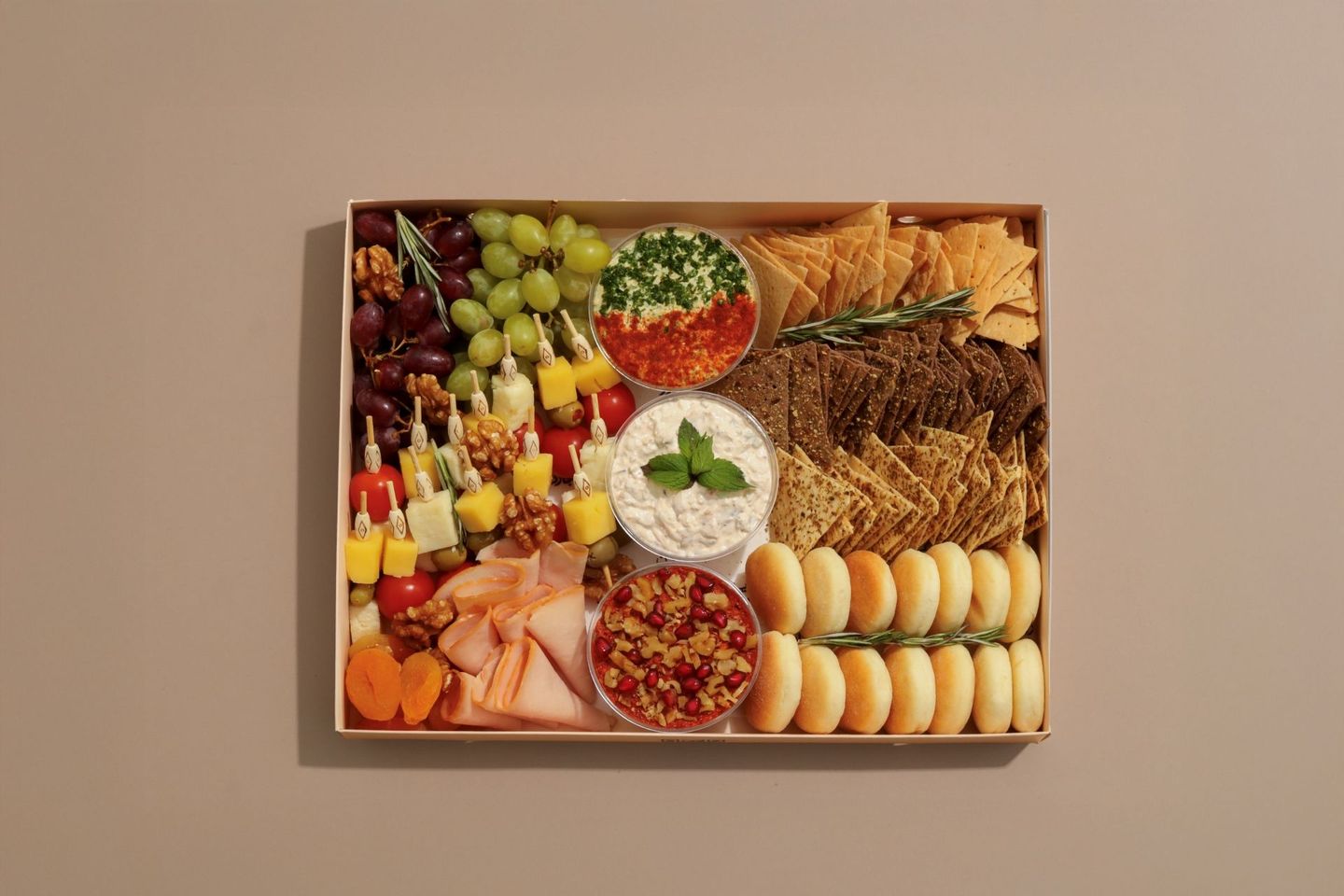 Dips & Bites Box