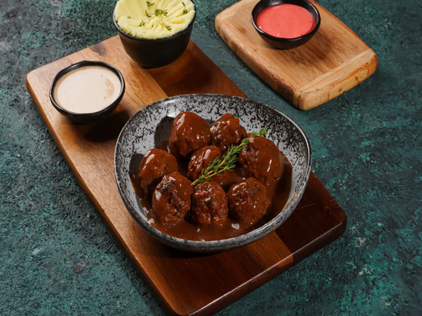 كرات لحم دمي جلاس