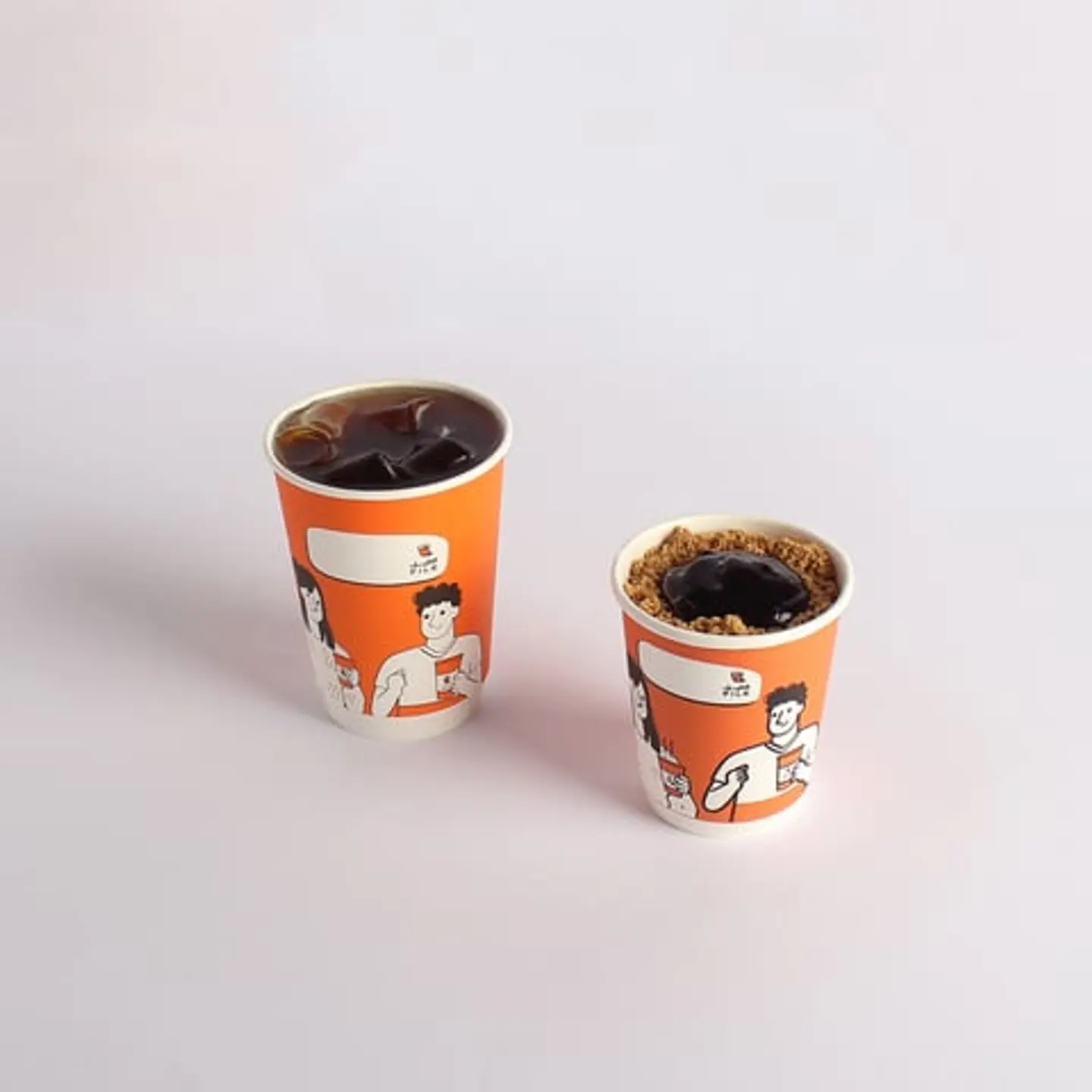 ١ قهوة اليوم باردة + ١ تشيز كيك