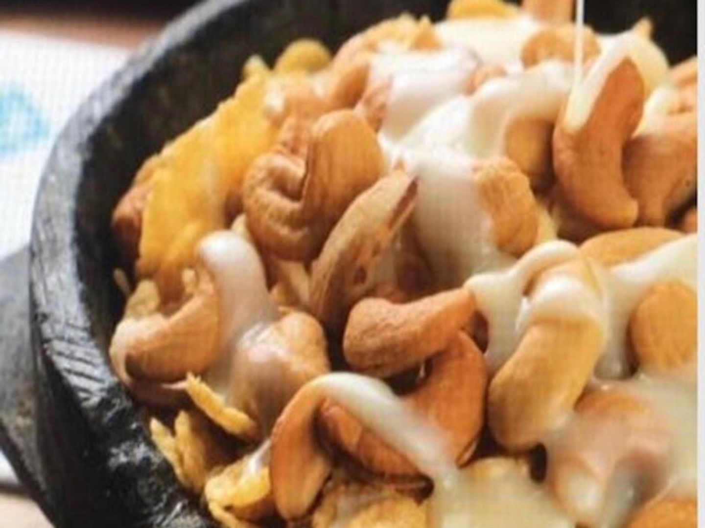 Royal Masoub With Nuts