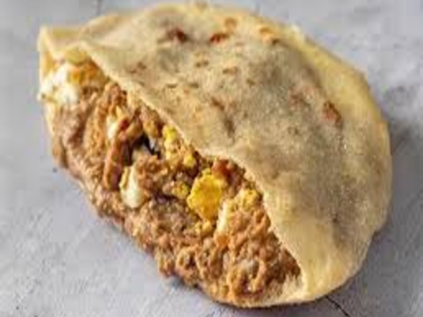 Foul Sandwich With Egyptian Bread