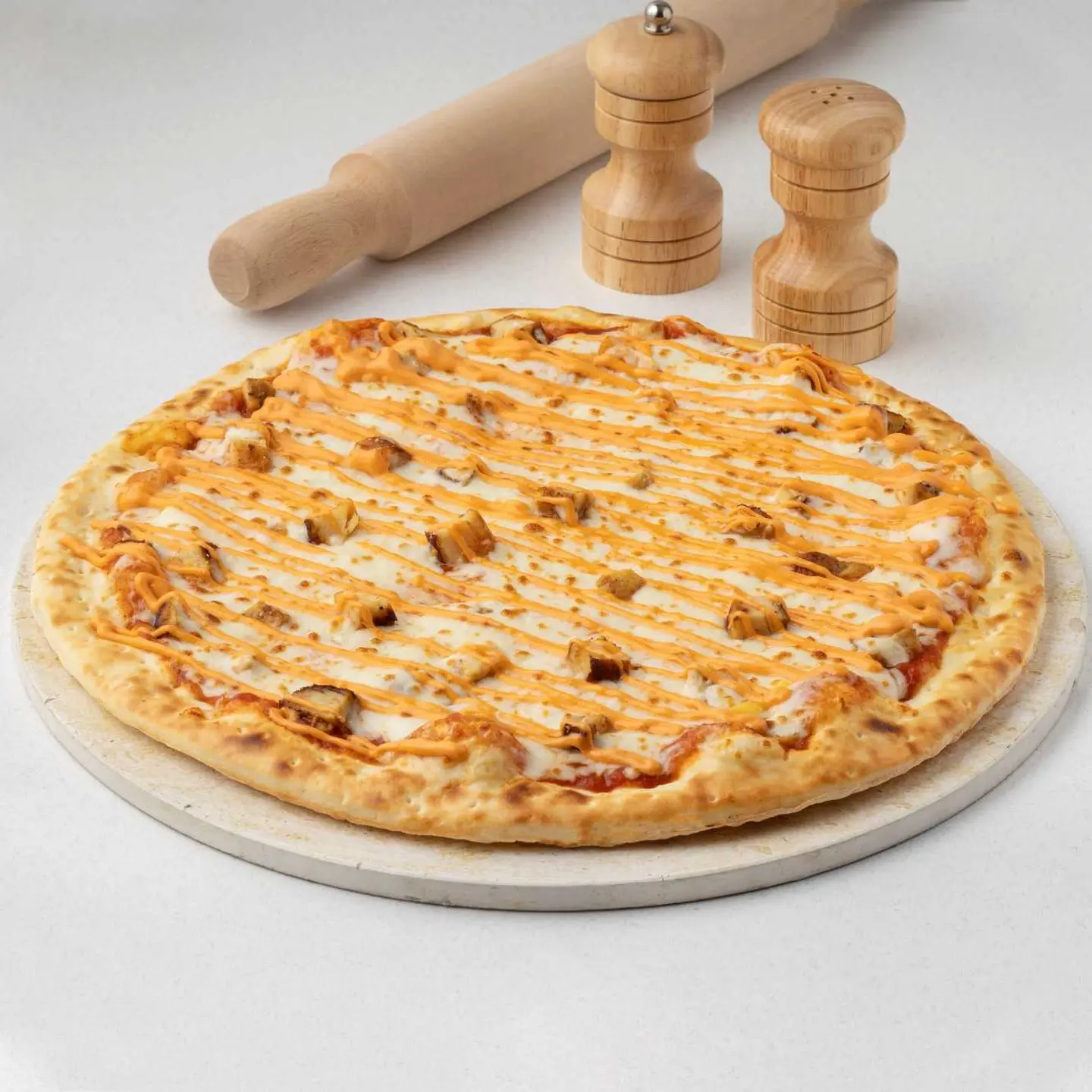 Dynamite Chicken Pizza M