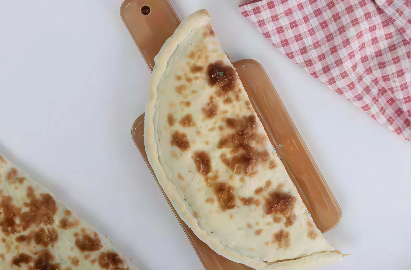 Turkey With Cheese Pie