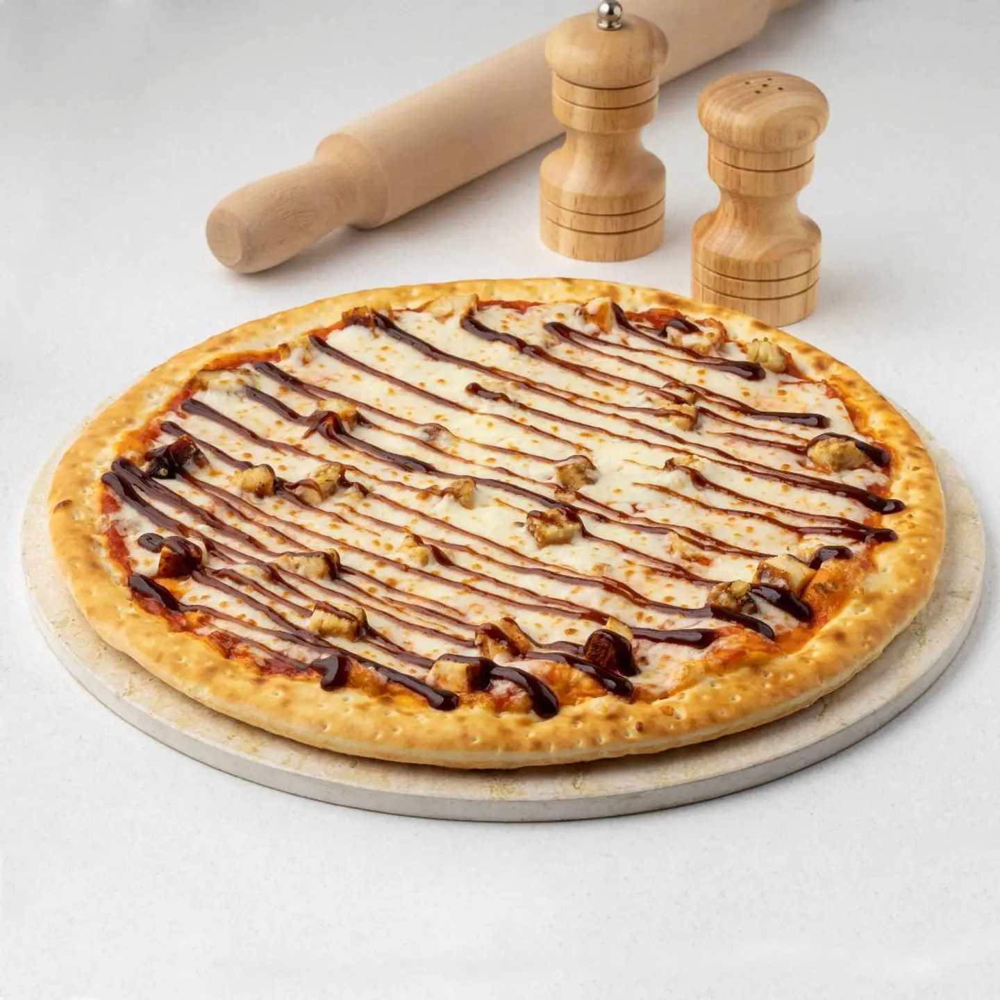 Chicken Barbecue Pizza M