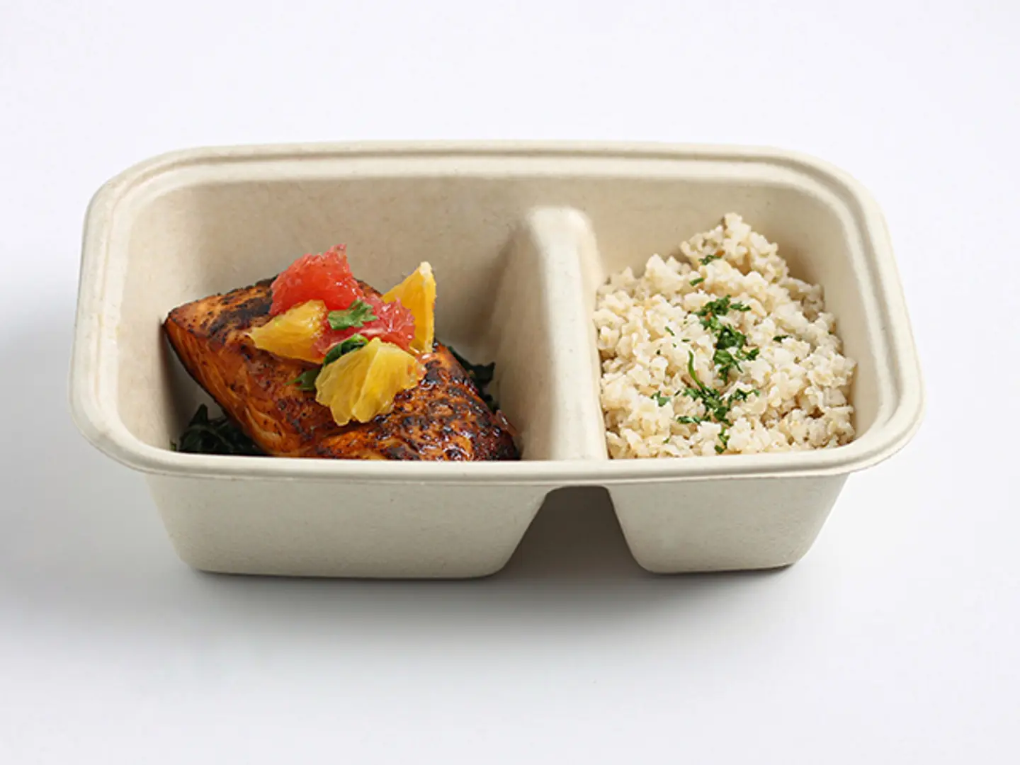 سلمون بالفواكه