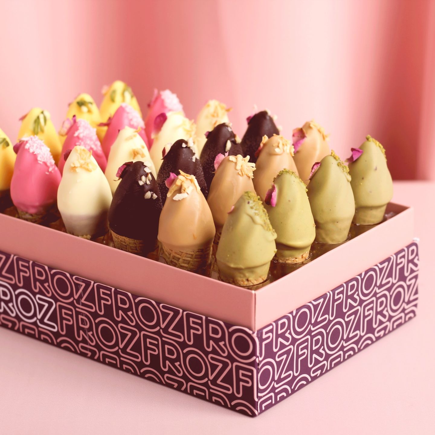 Mini Cono Box 24 Pcs