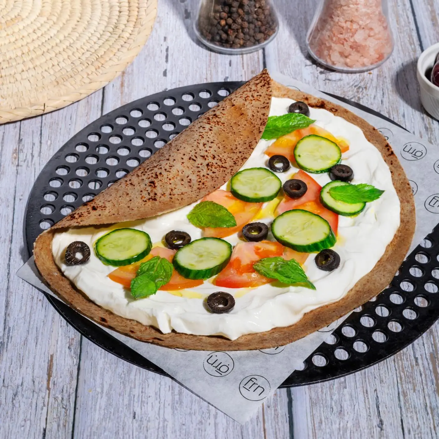 صاج لبنة مع خضار