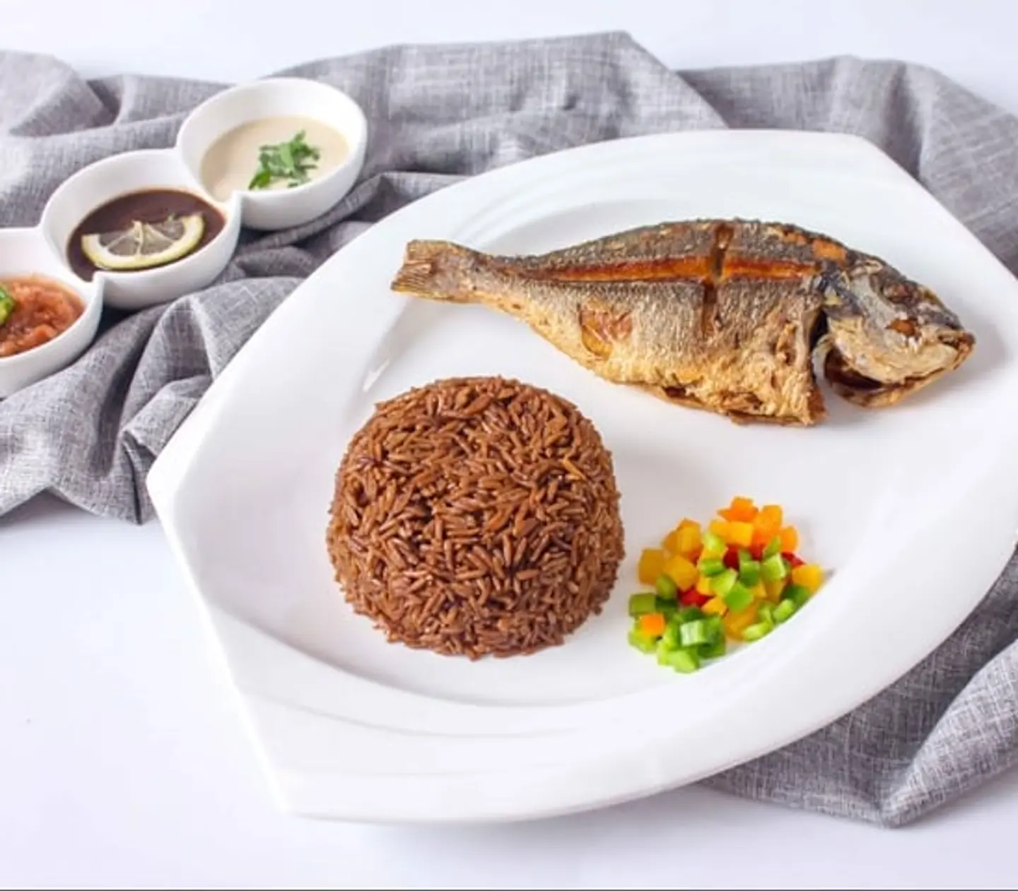 وجبة سمك دينيس مقلي