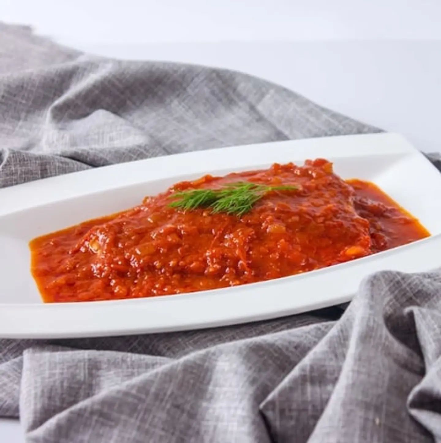 طاجن فيلية مطفي بالطماطم