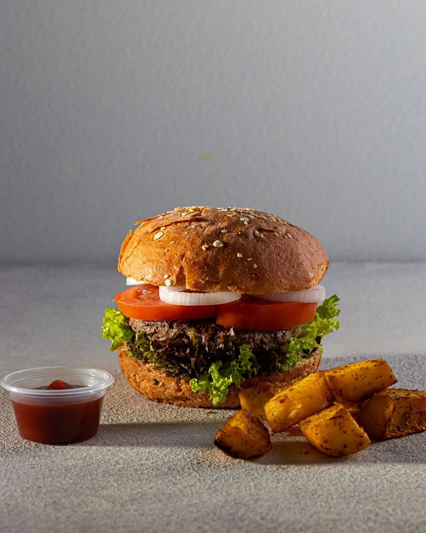 ساندوتش برجر لحم