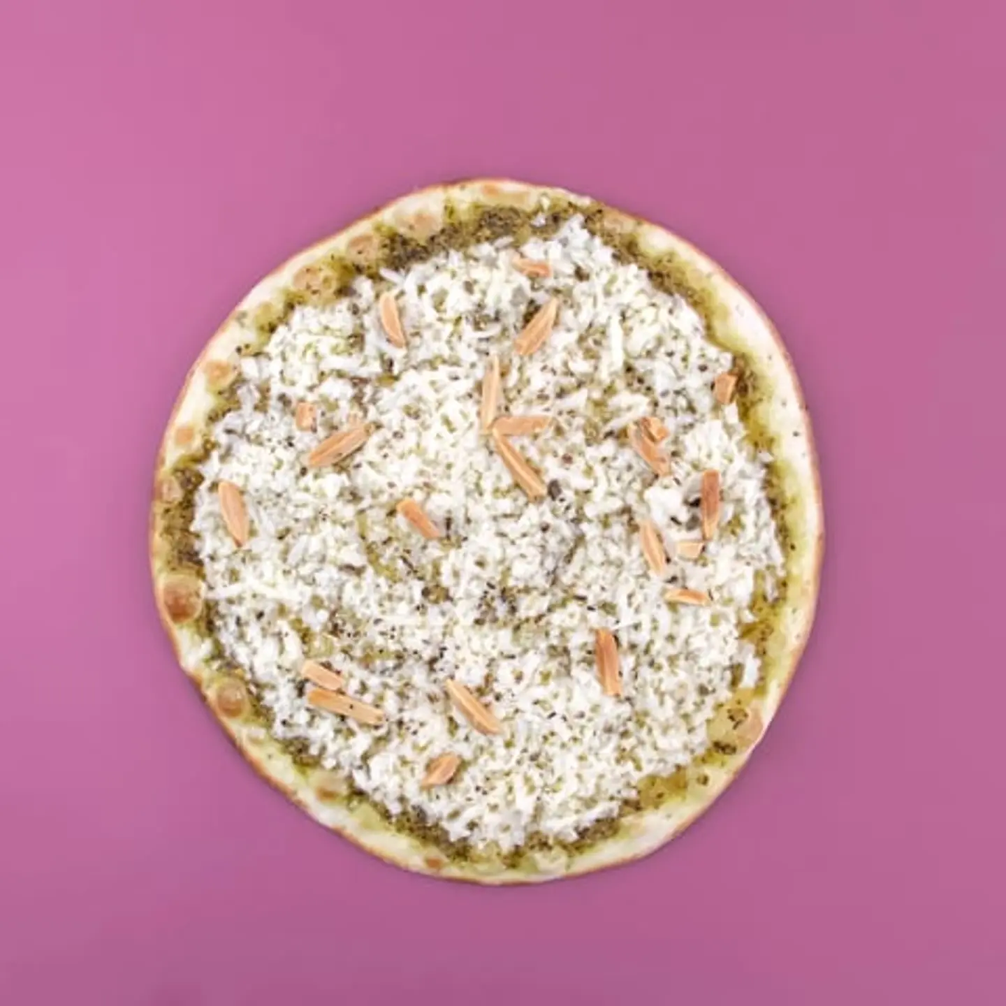 حلومي بالبيستو