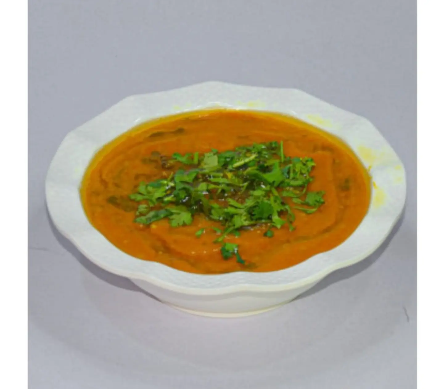 Steamed Qalaba With Daqa And Salads