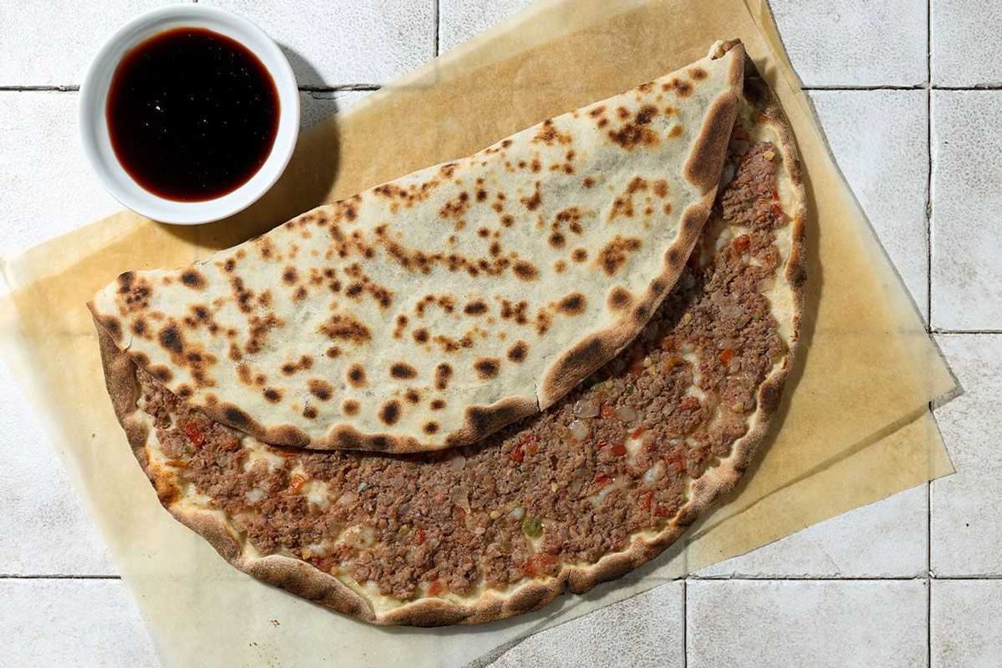 لحم بعجين