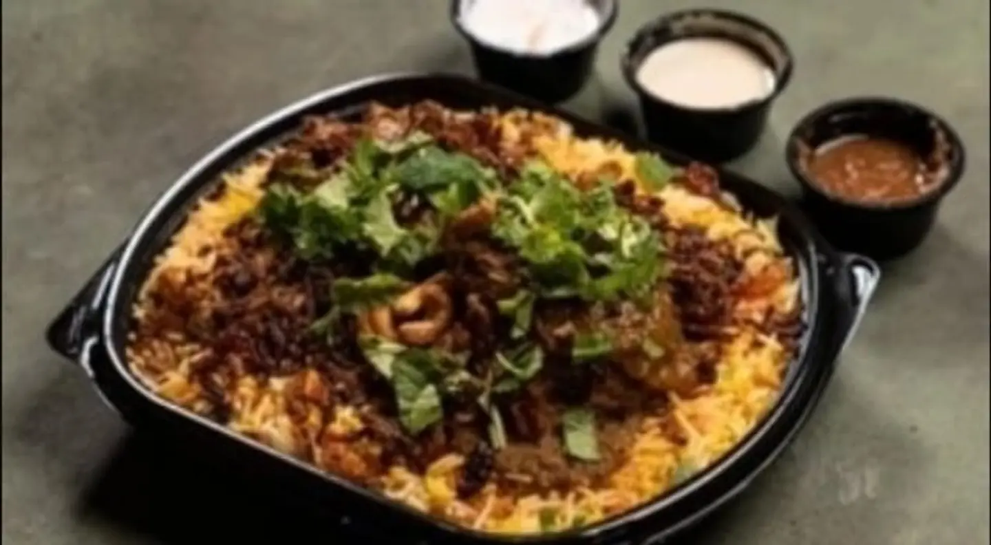 بوكس برياني عماني دجاج