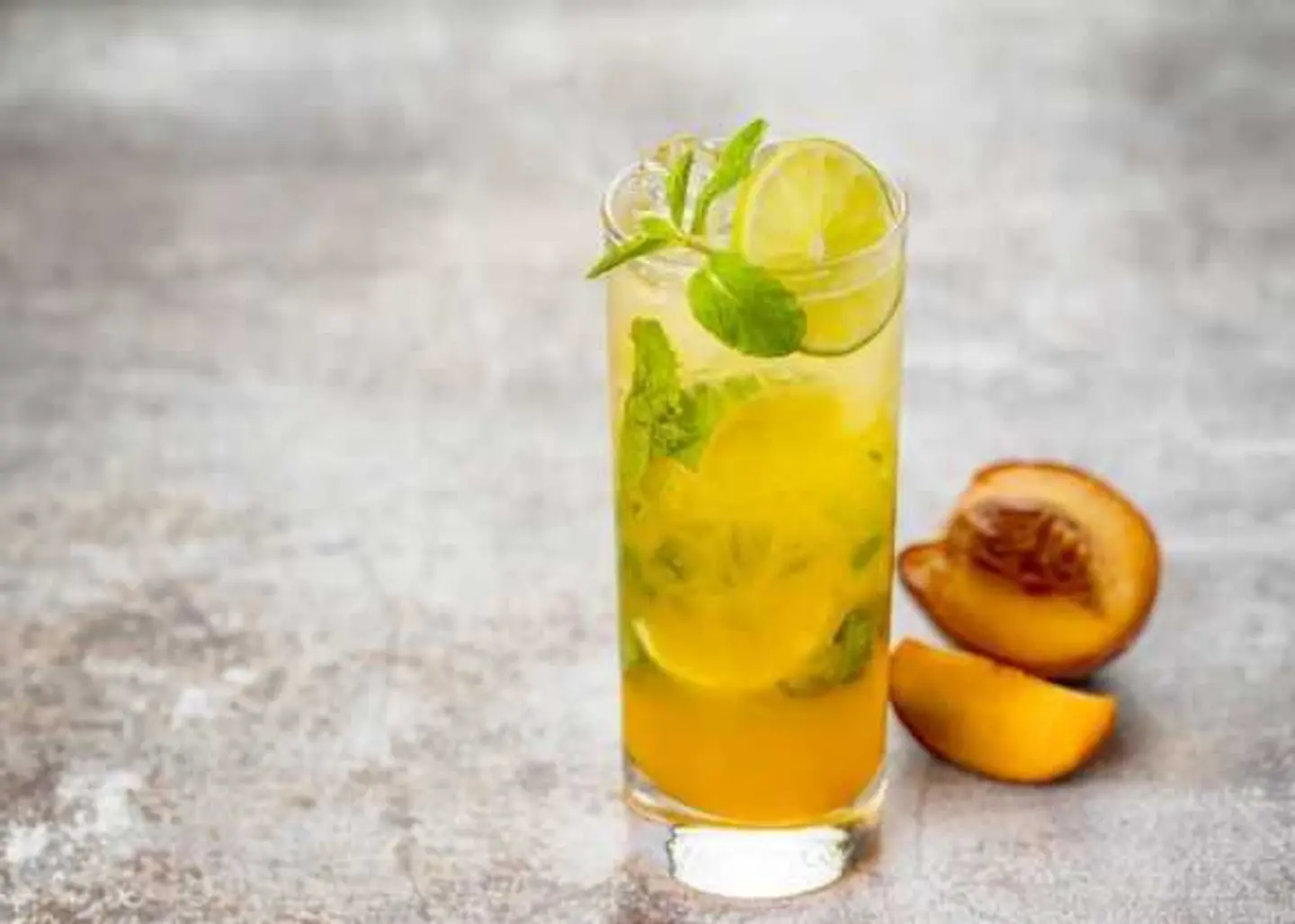 Peach Mojito