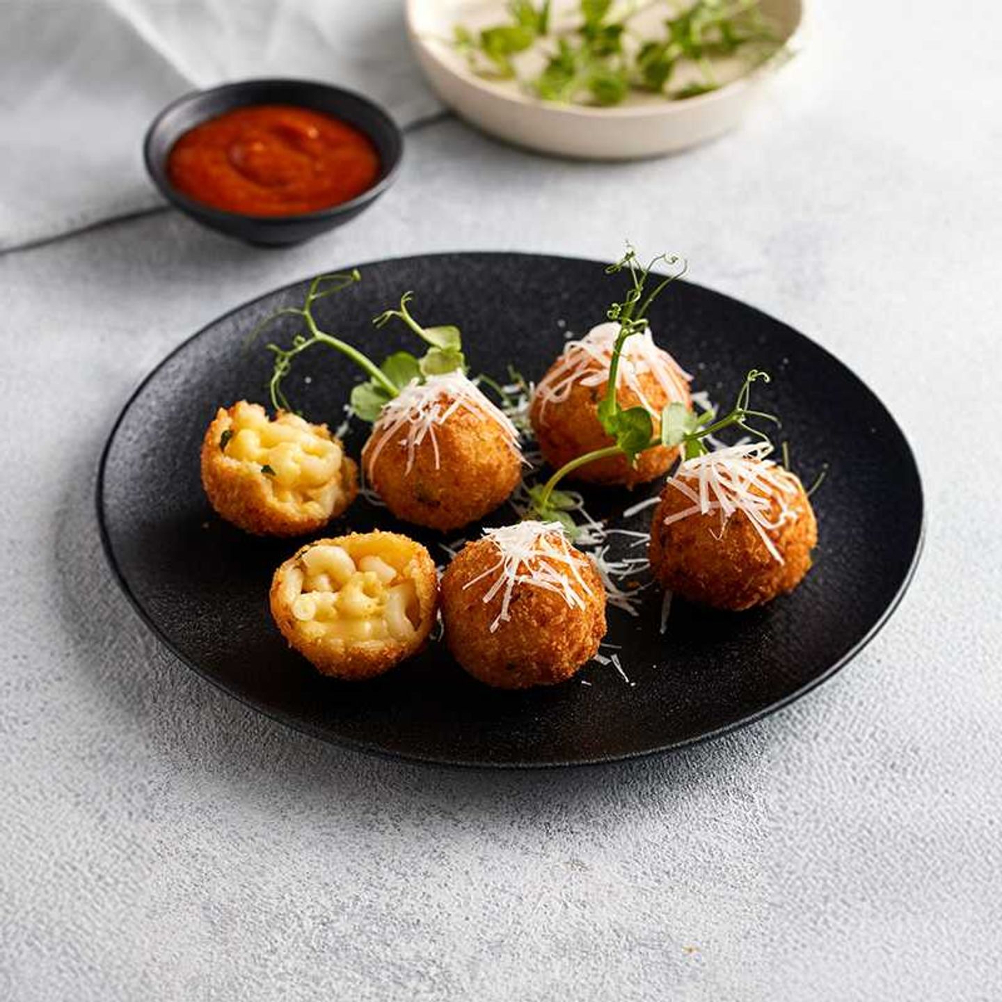 Mac N Cheese Bites