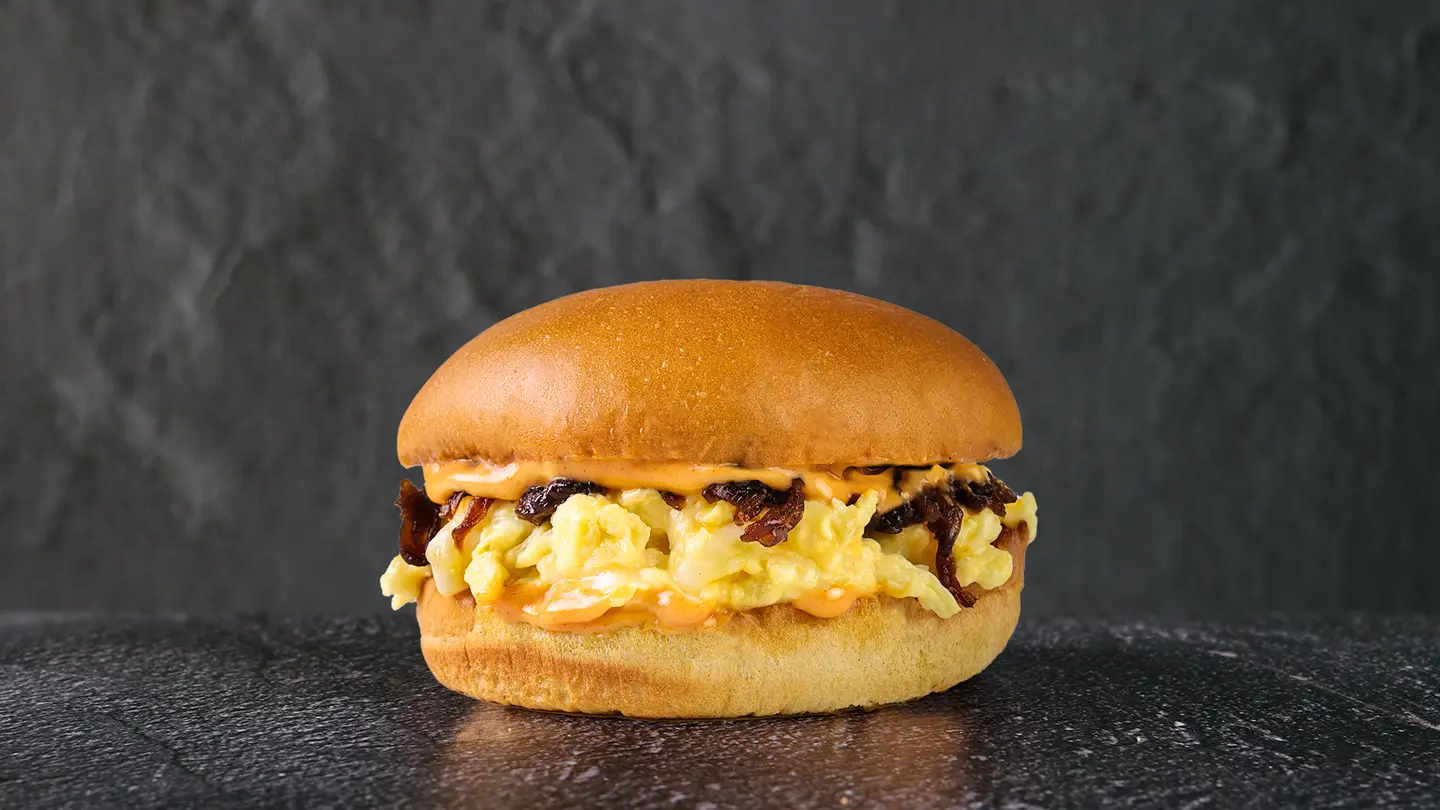 Scrambled Egg And Cheese Bun