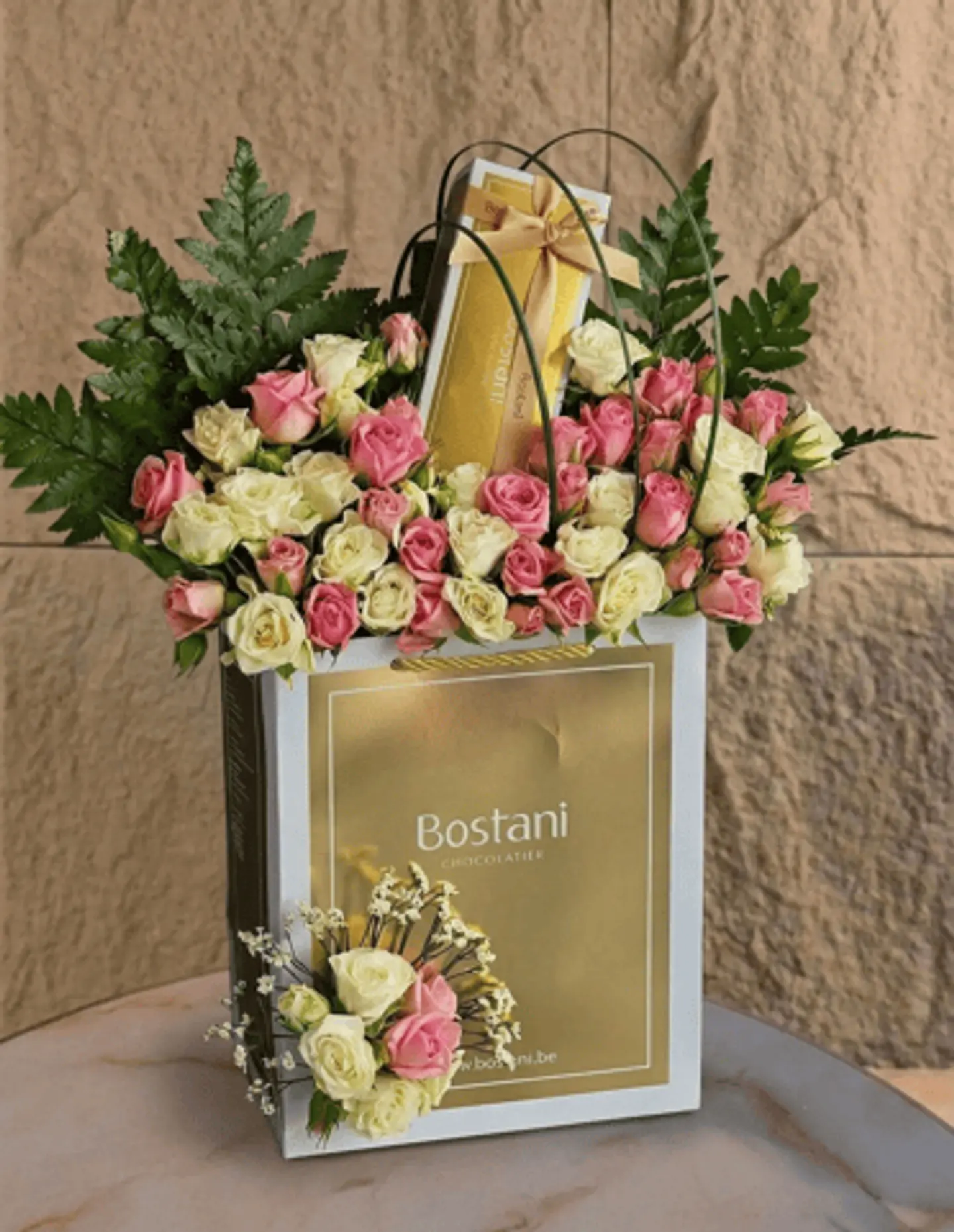 Elegant Gardener's Bag