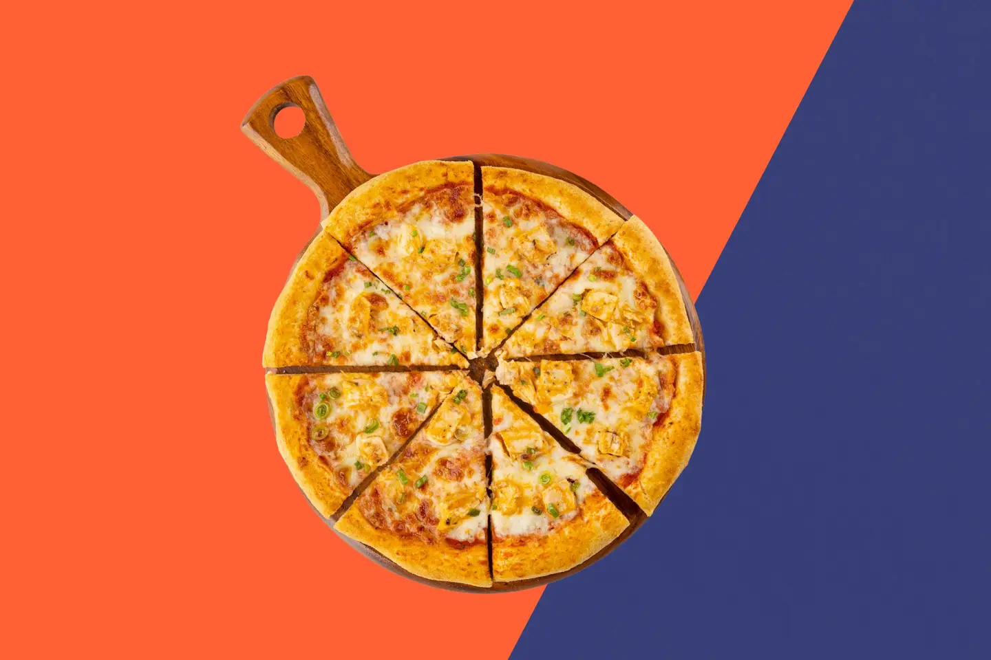 Dynamite Chicken Pizza Large