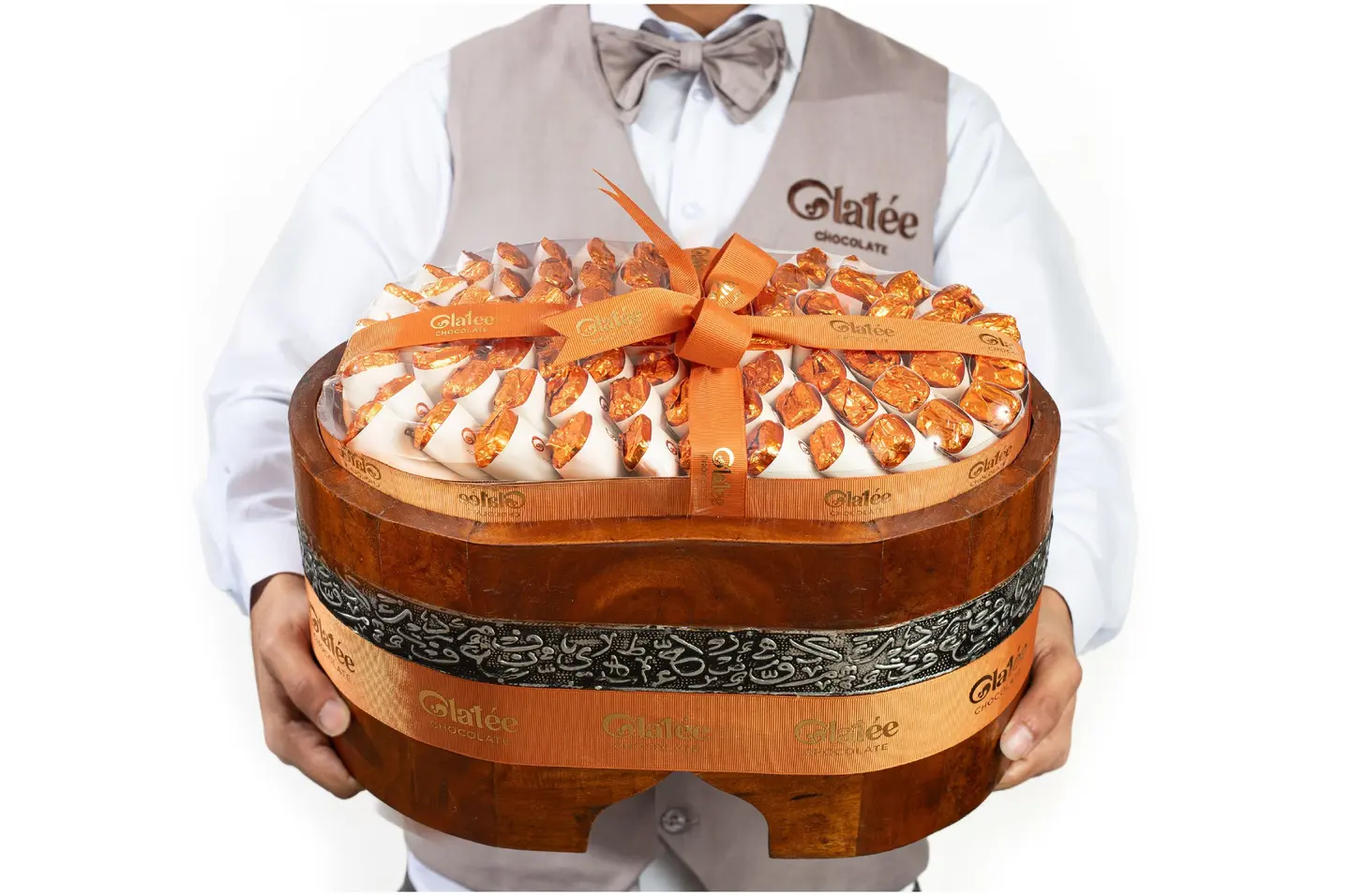 Luxury Wooden Tray Of Crepe Dentelle