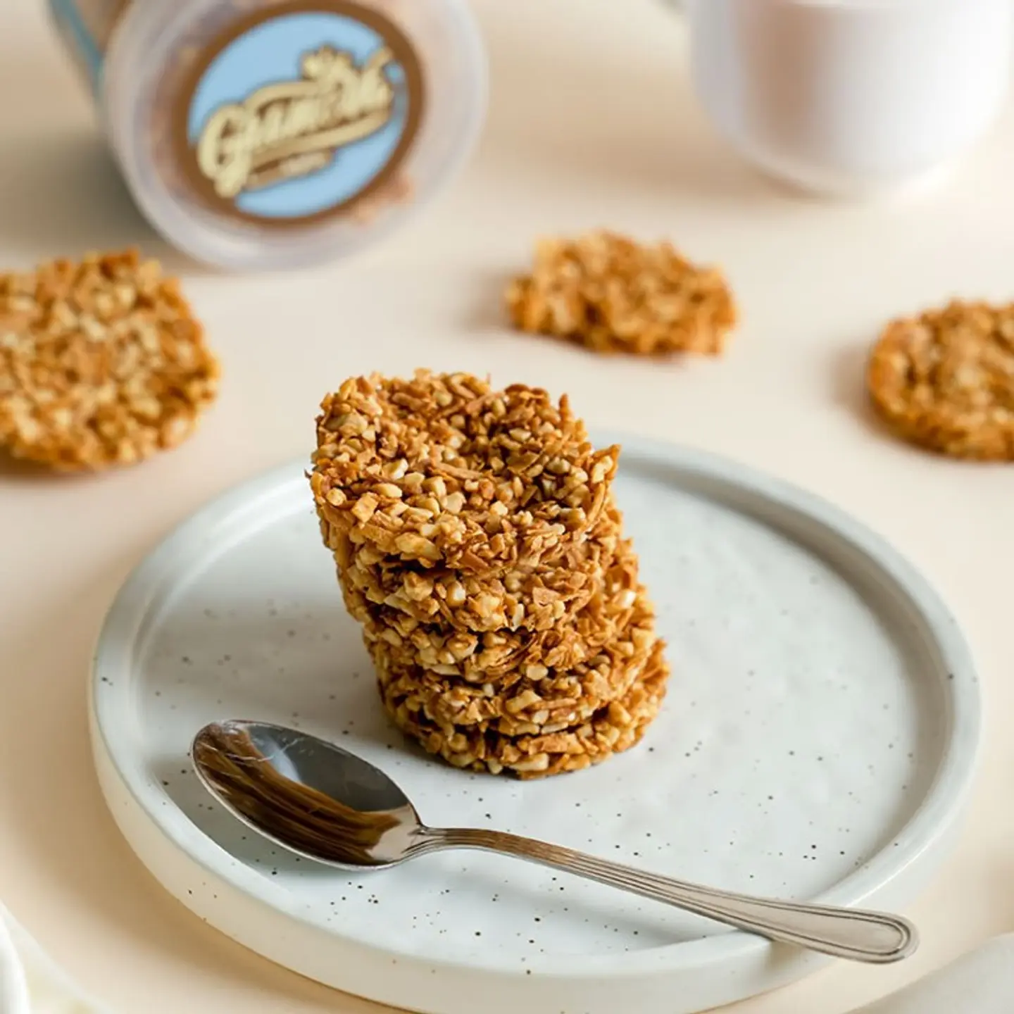 Coconut Crackers Keto