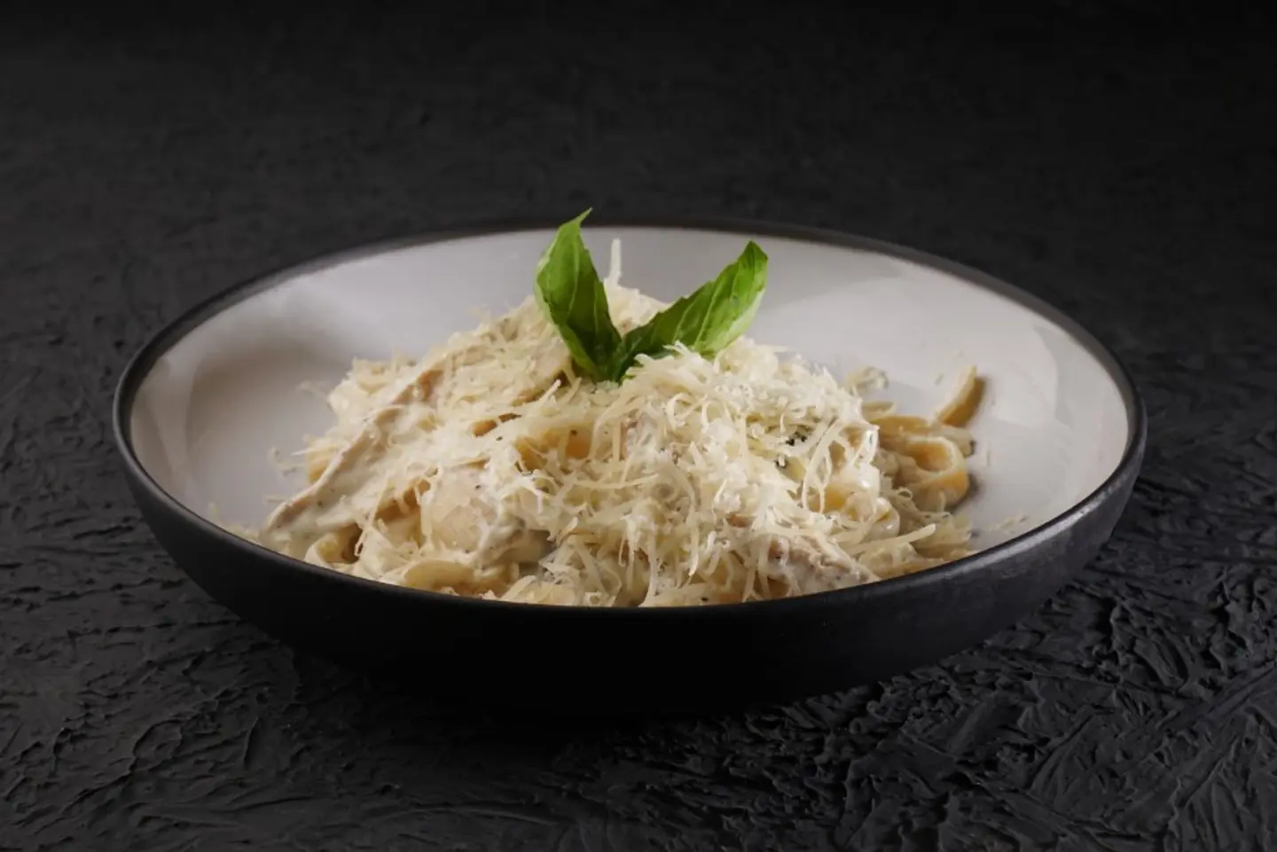 Fettuccine Alfredo
