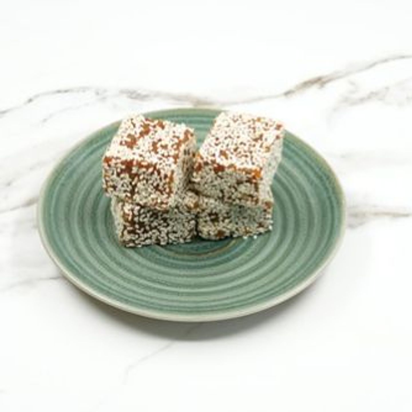 Apricot & Dates Energy Bites
