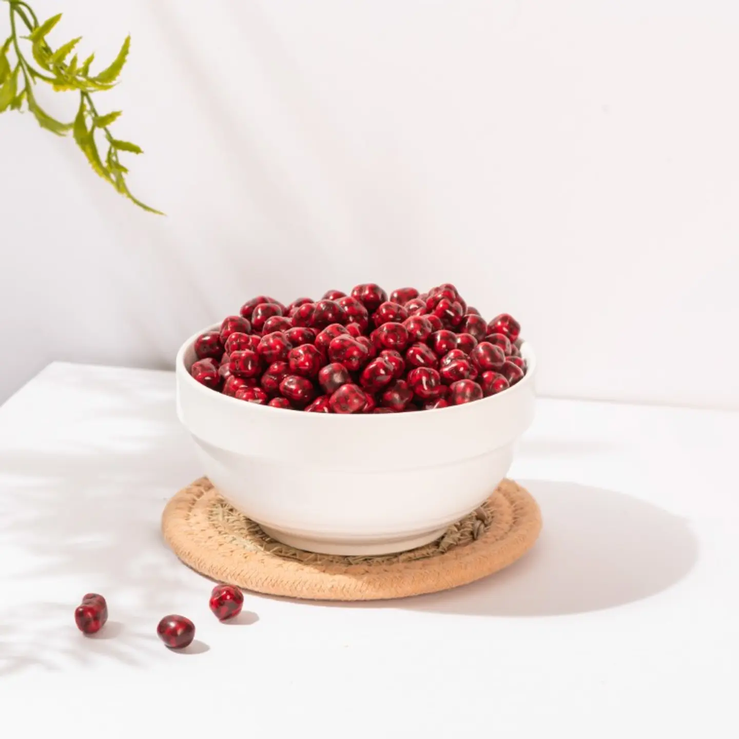 ملبس شكولاتة بالتوت الاحمر