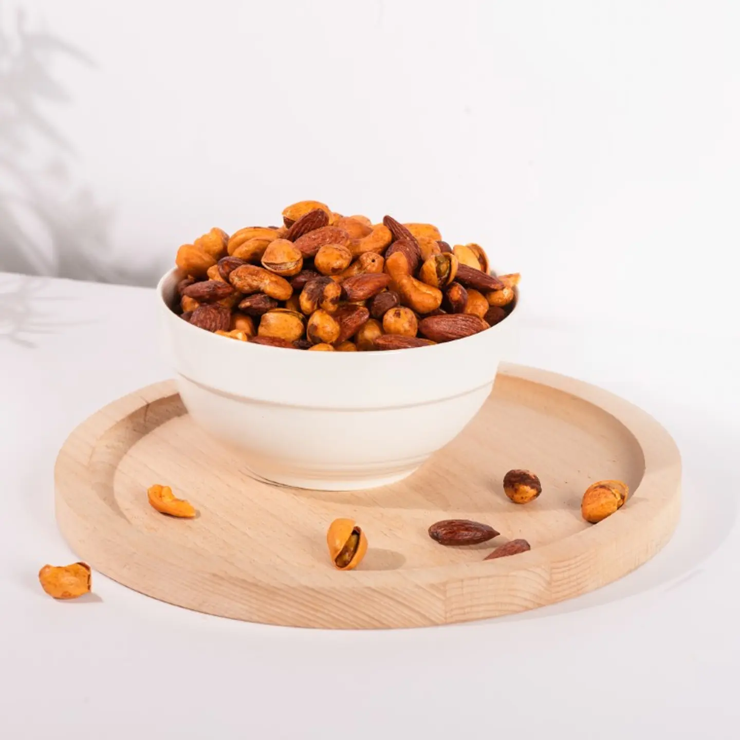 مكسرات مشكل مدخن